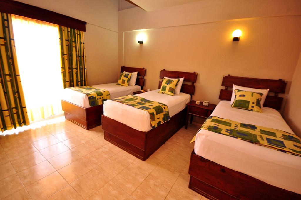 Hotel&Casino Flamboyan Punta Cana Habitación foto